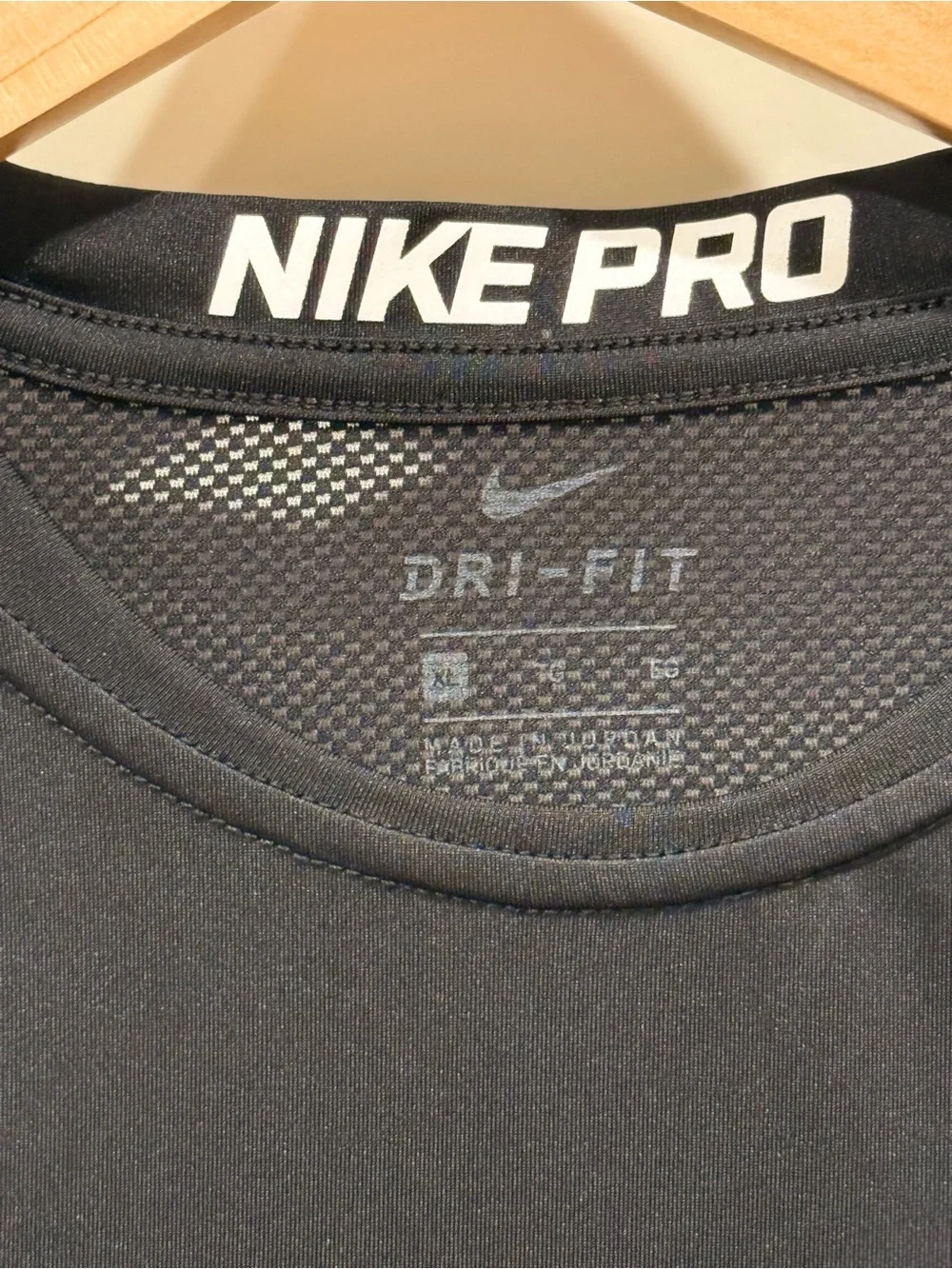 Nike Pro Dri-Fit Long sleeve Black Tee Activewear Sz XL